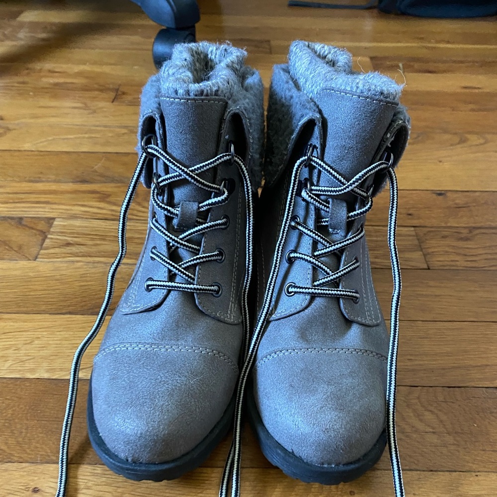 White Mountain Grey Boots
